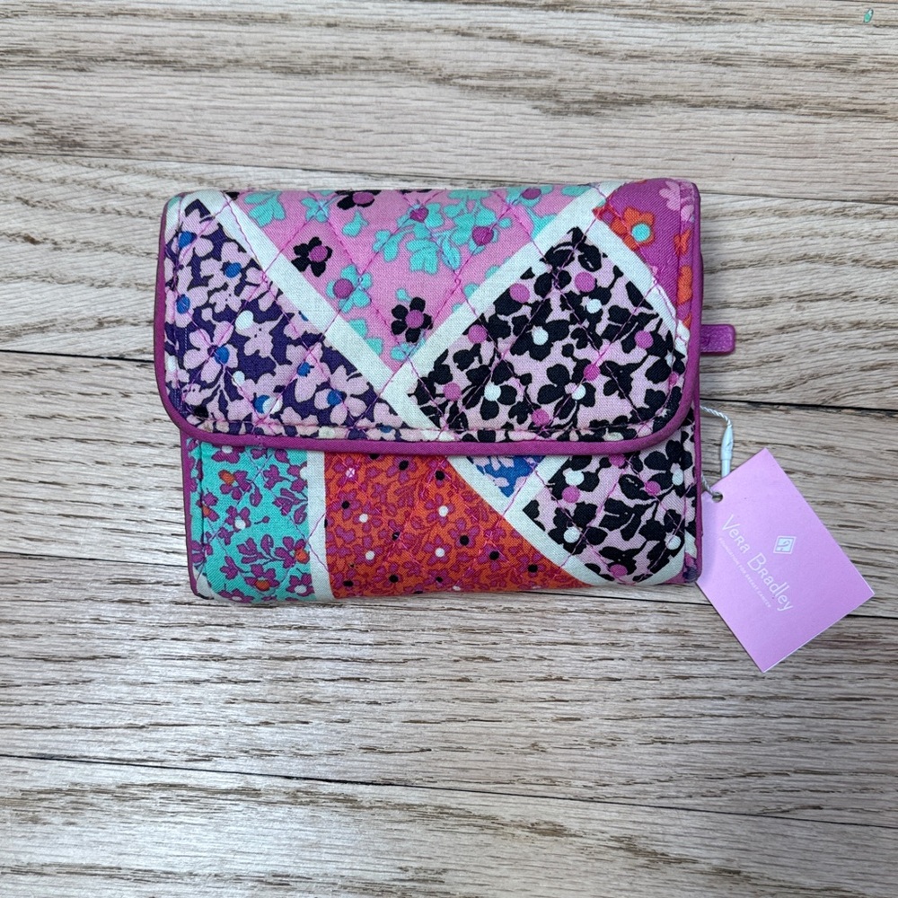 Vera Bradley Multicolor Floral Wallet